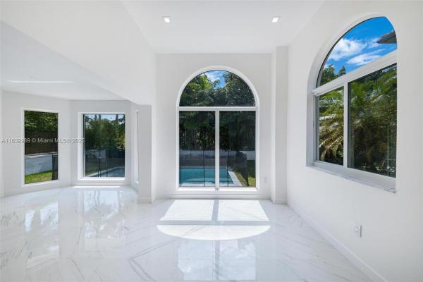 Riviera, 242 Palm Ave, Miami Beach, Florida 33139, image 1