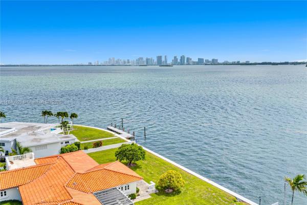 Treasure Island, 7500 W Treasure Dr, North Bay Village, Florida 33141, image 1