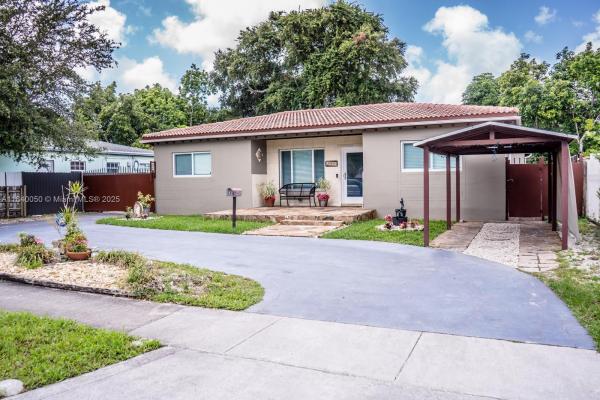 1004 NE 151st Ter, Miami, Florida 33162, image 1