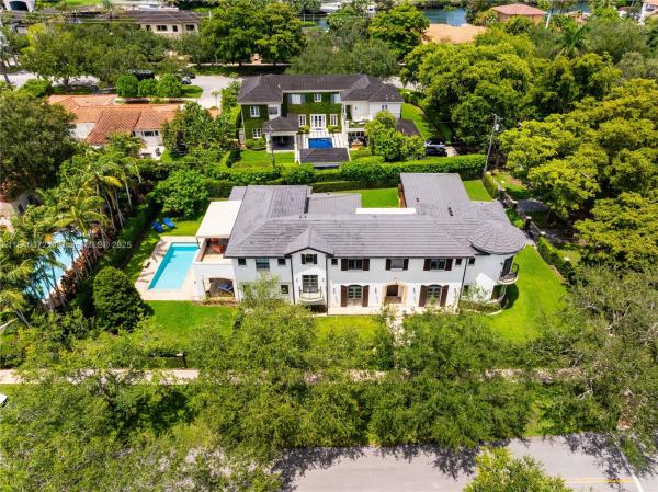 Riviera, 6400 San Vicente St, Coral Gables, Florida 33146, image 3