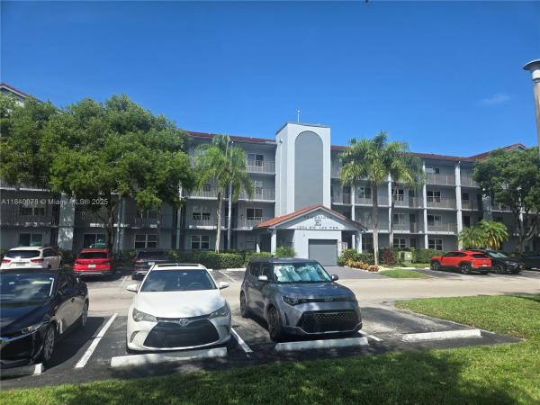 Cambridge At Century Village, 1201 SW 128th Ter #305-E, Pembroke Pines, Florida 33027, image 1