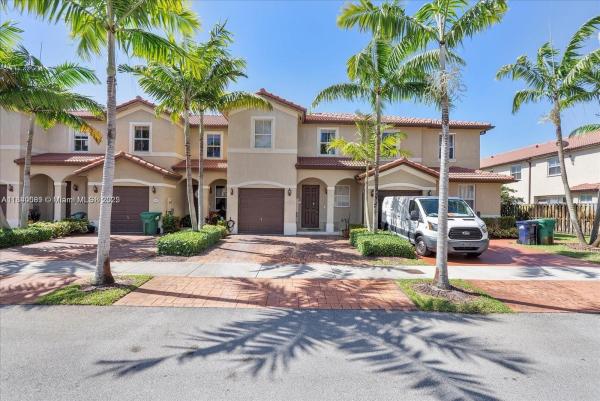 1020 NE 207th Ter, Miami, Florida 33179, image 1