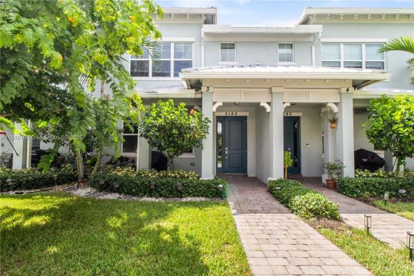 Parkview At Hillcrest, 5140 Eucalyptus Dr #3, Hollywood, Florida 33021, image 1