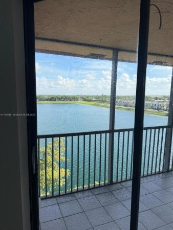 20850 San Simeon Way #605-5, Unincorporated Dade County, Florida 33179, image 1
