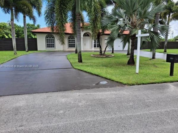 16961 SW 213th Ln, Miami, Florida 33187, image 1