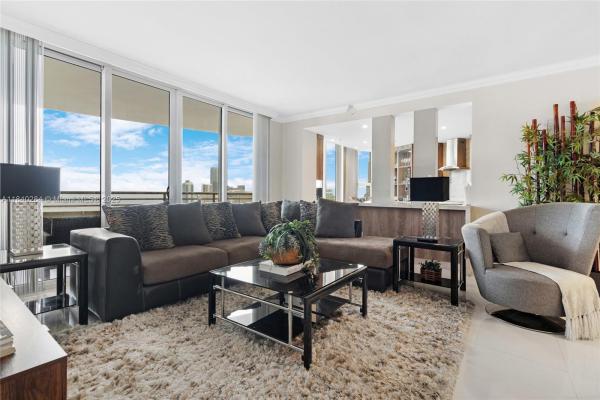 Three Tequesta Point, 848 Brickell Key Dr #3905, Miami, Florida 33131, image 1