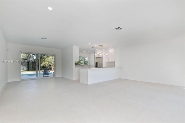 Mangowood, 14700 SW 83rd Pl, Palmetto Bay, Florida 33158, image 2