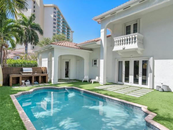 Golden Gate Estates & Marina, 3981 194th Ln #3981, Sunny Isles Beach, Florida 33160, image 1