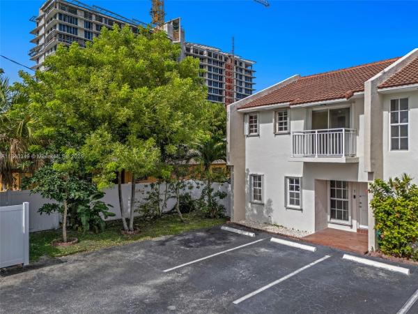 Clairemont Village, 2050 NE 140 St 1, North Miami Beach, Florida 33181, image 1