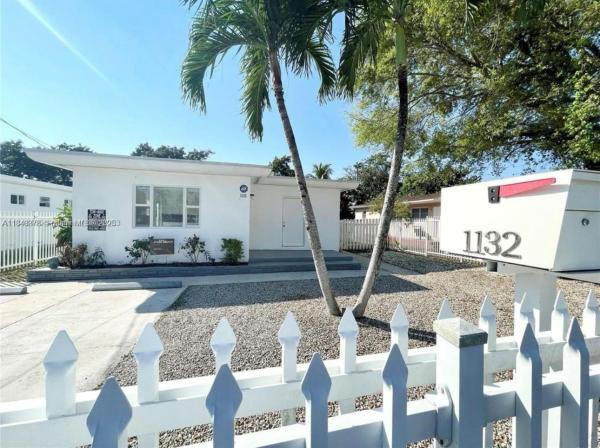 1130 NE 111th St, Miami, Florida 33161, image 1
