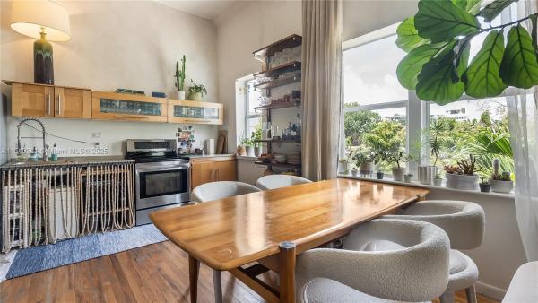 Hamilton, 1521 Lenox Ave #307, Miami Beach, Florida 33139, image 3