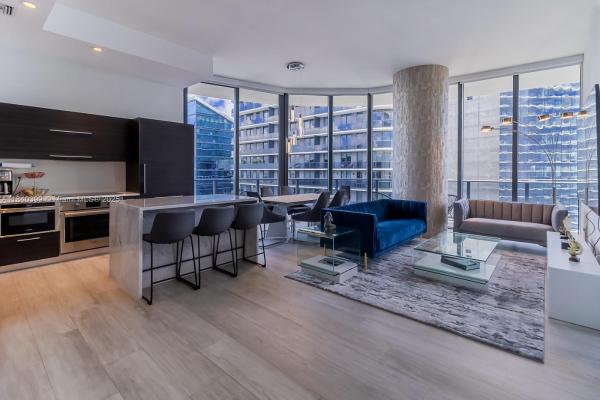 Brickell Heights East, 45 SW 9th St #4501, Miami, Florida 33130, image 1