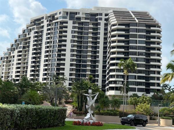 Brickell Key One, 520 Brickell Key Dr #A610, Miami, Florida 33131, image 1