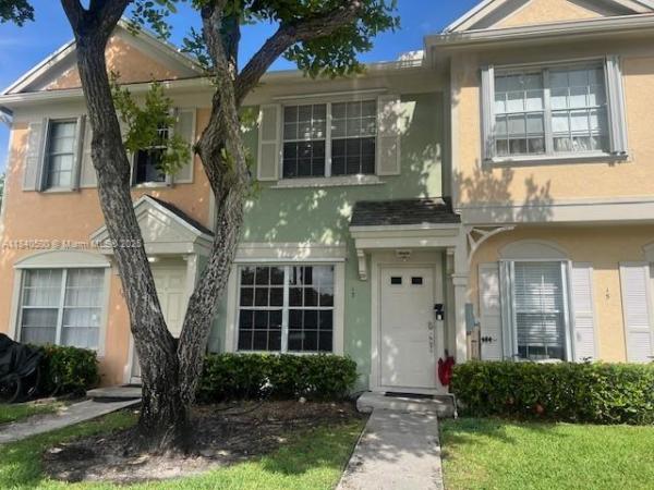 Coconuts, 17 Simonton Cir #17, Weston, Florida 33326, image 1