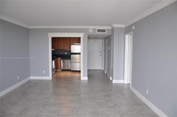 13499 Biscayne Blvd 1011, Miami, Florida 33181, image 1