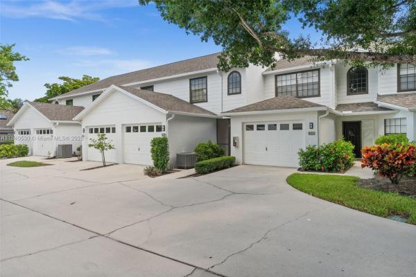 Pelican Ridge, 833 Meadowland Drive B #13-5, Naples, Florida 34108, image 3