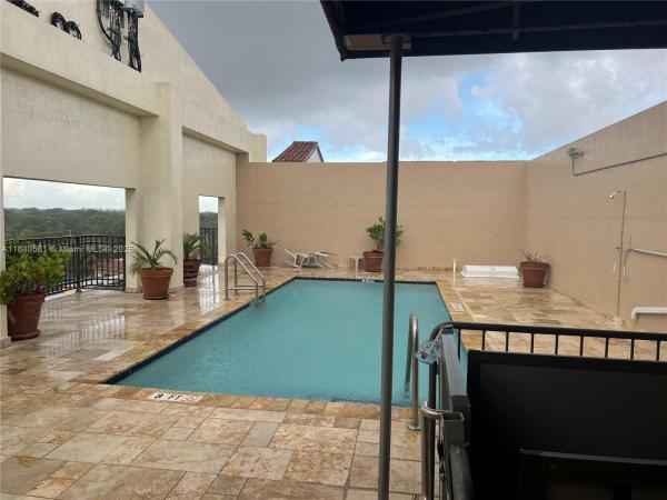 Granada Grand, 5271 SW 8th St #207, Miami, Florida 33134, image 3
