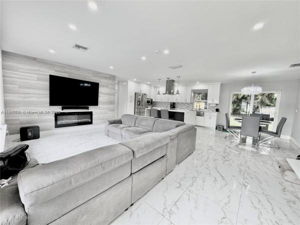Breezeswept Park Estates, 161 NW 46th Ter, Plantation, Florida 33317, image 3