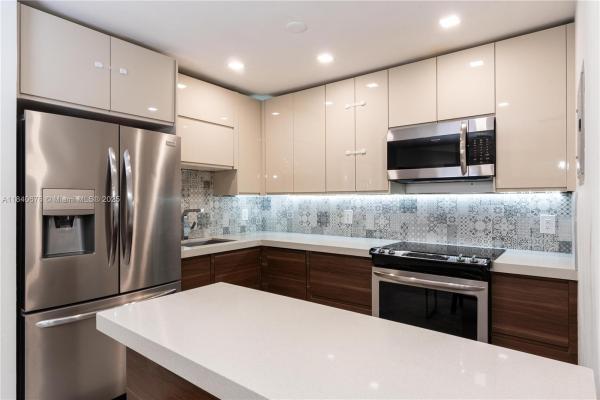 Bonivista 2, 7150 Indian Creek Dr #206, Miami Beach, Florida 33141, image 2