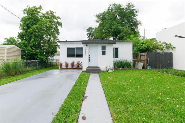 2375 NW 58th St, Miami, Florida 33142, image 1