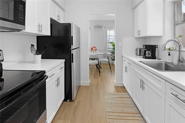 Hollywood Beach, 326 Van Buren St #326, Hollywood, Florida 33019, image 1