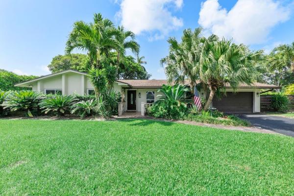 Twenty Bel Aire, 8740 SW 183rd Ter, Palmetto Bay, Florida 33157, image 1