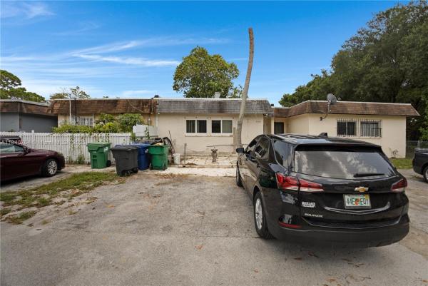 Vista Verde, 3956 NW 207th Street Rd, Miami Gardens, Florida 33055, image 1