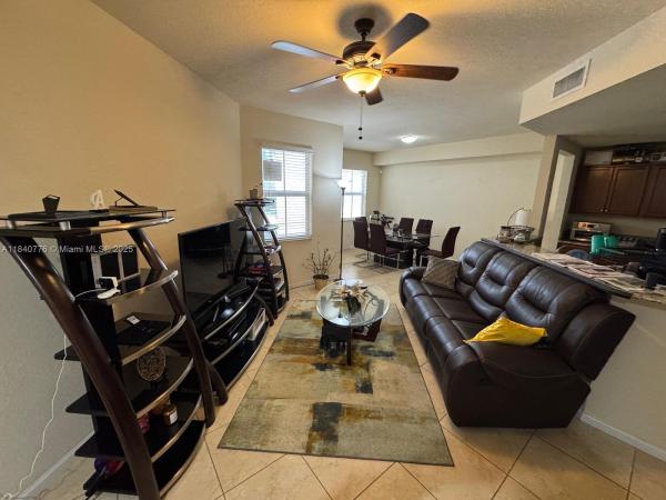 St Moritz Estates, 11603 NW 89 St 215, Doral, Florida 33178, image 1