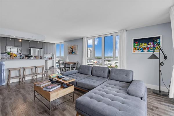 West Bay Plaza, 1688 West Ave #1209, Miami Beach, Florida 33139, image 1