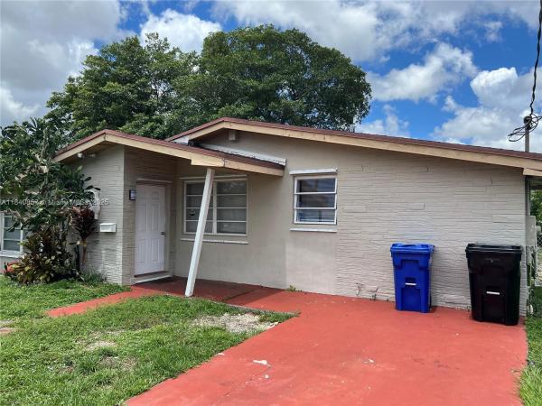 Seaboard Park, 365 NE 171st Ter, North Miami Beach, Florida 33162, image 1
