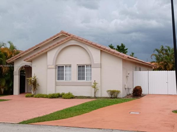 16771 NW 74th Ct, Hialeah, Florida 33015, image 1