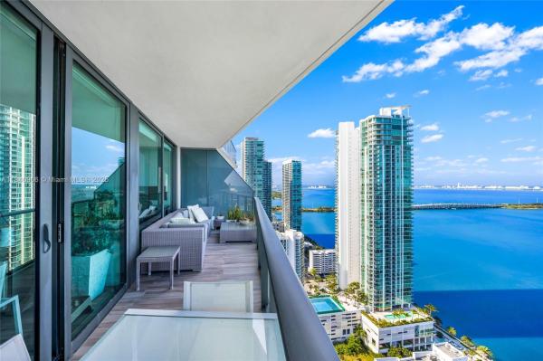 Icon Bay, 460 NE 28th St #3905, Miami, Florida 33137, image 2