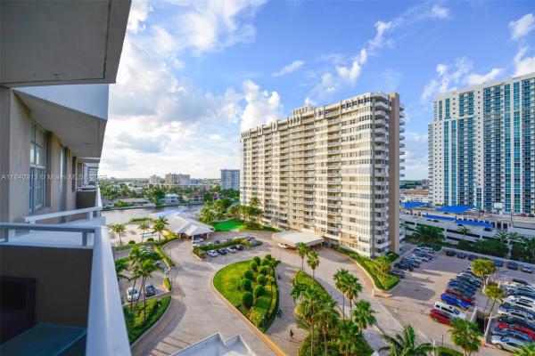 The Hemispheres, 1985 S Ocean Dr #9H, Hallandale Beach, Florida 33009, image 1