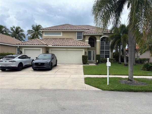 Treasure Shores At Silver Lakes, 18265 NW 12th St, Pembroke Pines, Florida 33029, image 1