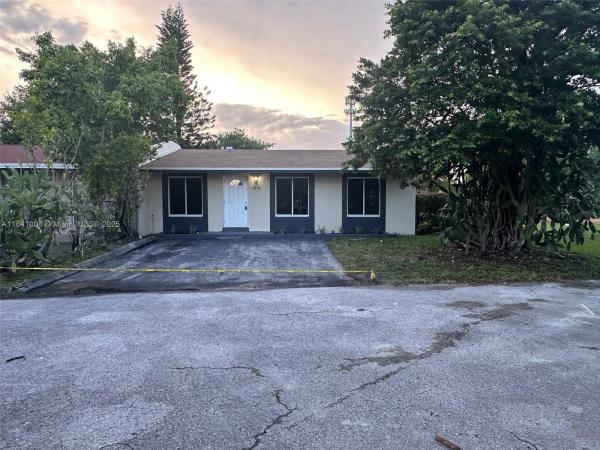 Leslie Estates, 2869 NW 197th Ter, Miami Gardens, Florida 33056, image 1