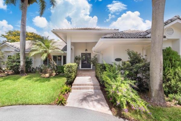 Pine Bay Estates South, 15503 SW 74th Pl, Palmetto Bay, Florida 33157, image 1