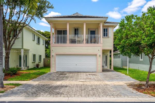 3135 NE 4th St, Homestead, Florida 33033, image 1