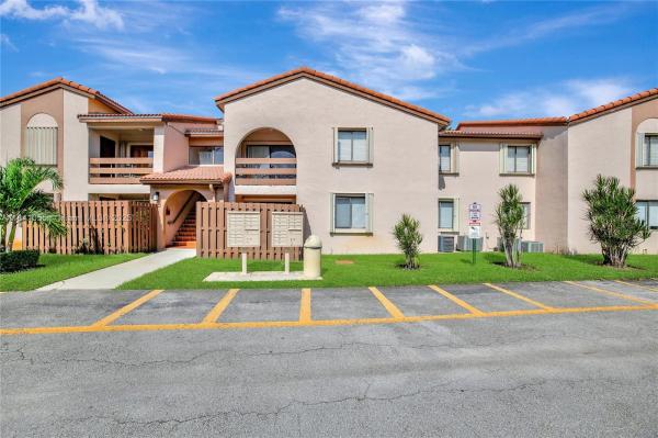 8999 SW 123 Ct 107, Unincorporated Dade County, Florida 33186, image 1