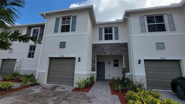 1759 SE 8th Ter, Unincorporated Dade County, Florida 33034, image 1