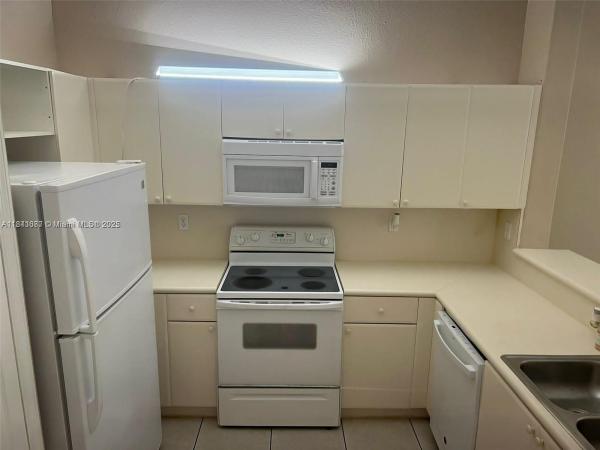 1666 SE 27 Ct 208, Homestead, Florida 33035, image 1