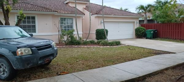 15942 SW 146th Ter 0, Unincorporated Dade County, Florida 33196, image 1