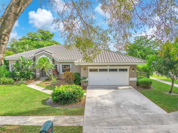 Stirling Village, 9690 NW 39th St, Cooper City, Florida 33024, image 1