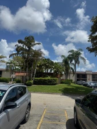 Monterey, 862 NE 209th St #106-39, Ives Estates, Florida 33179, image 2