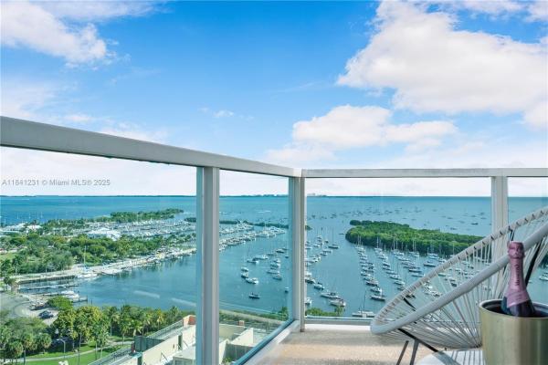 Mutiny Park Hotel Arya, 2889 Mcfarlane Rd #1801, Miami, Florida 33133, image 3