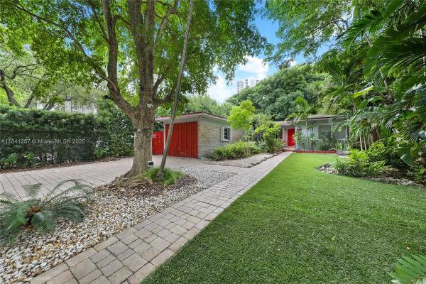 Brickells Flagler, 1615 S Miami Ave, Miami, Florida 33129, image 1