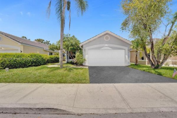 Arborwood, 2702 Arborwood Rd, Davie, Florida 33328, image 1