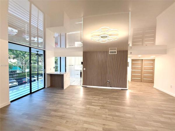671 NE 195th St #220E, Miami, Florida 33179, image 1