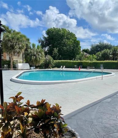 Deerfield Beach, Florida 33064, image 1
