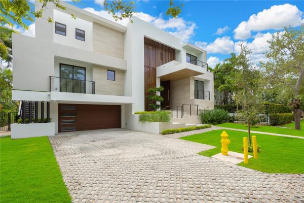 Tropical Isle Homes, 285 Woodcrest Rd, Key Biscayne, Florida 33149, image 1