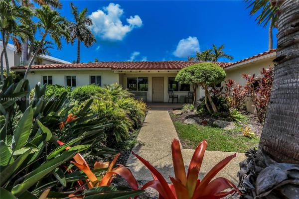 Hollywood Lakes, 742 Harrison St, Hollywood, Florida 33019, image 3
